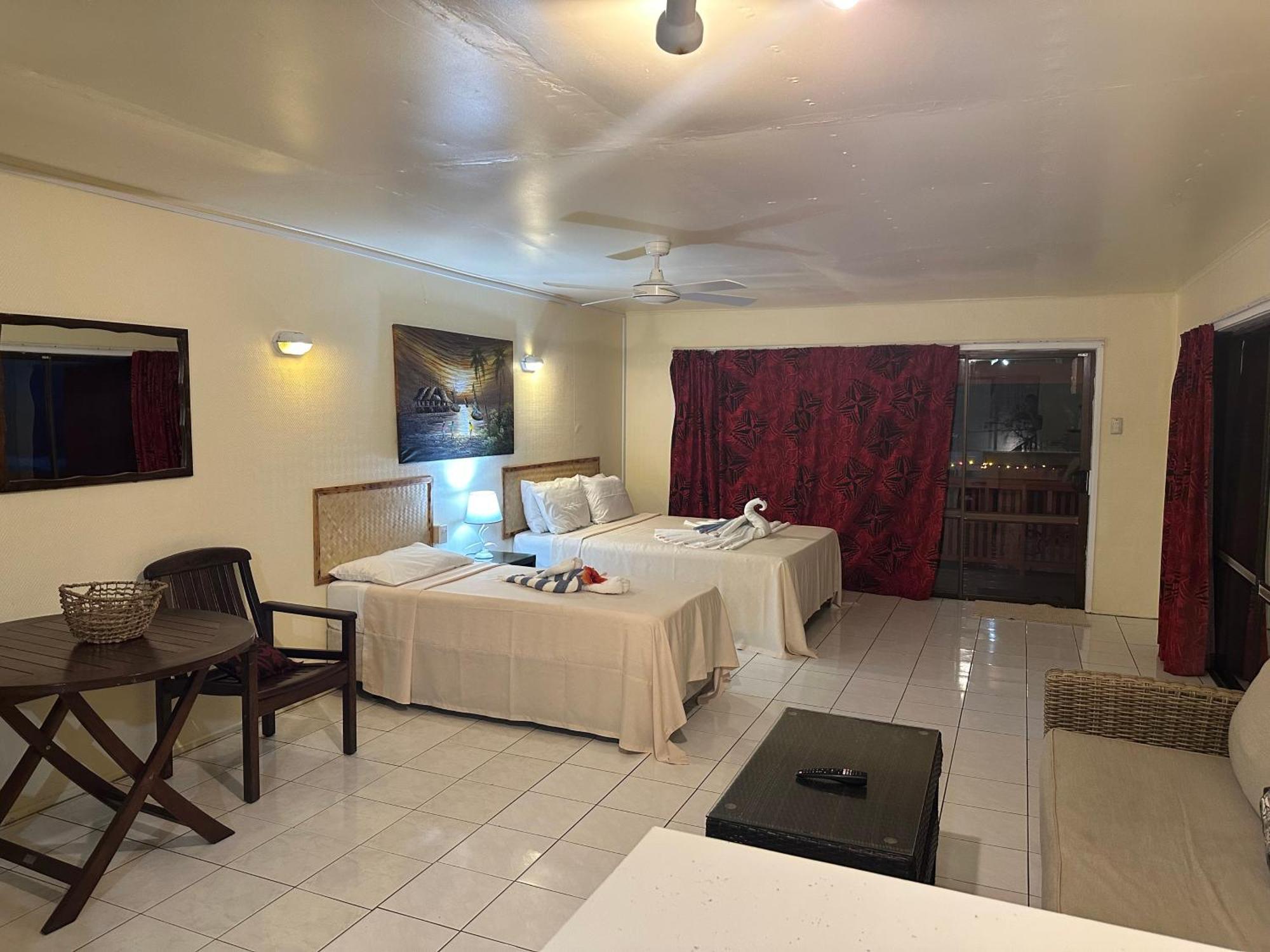 Kiikii Inn & Suites Rarotonga Exterior foto